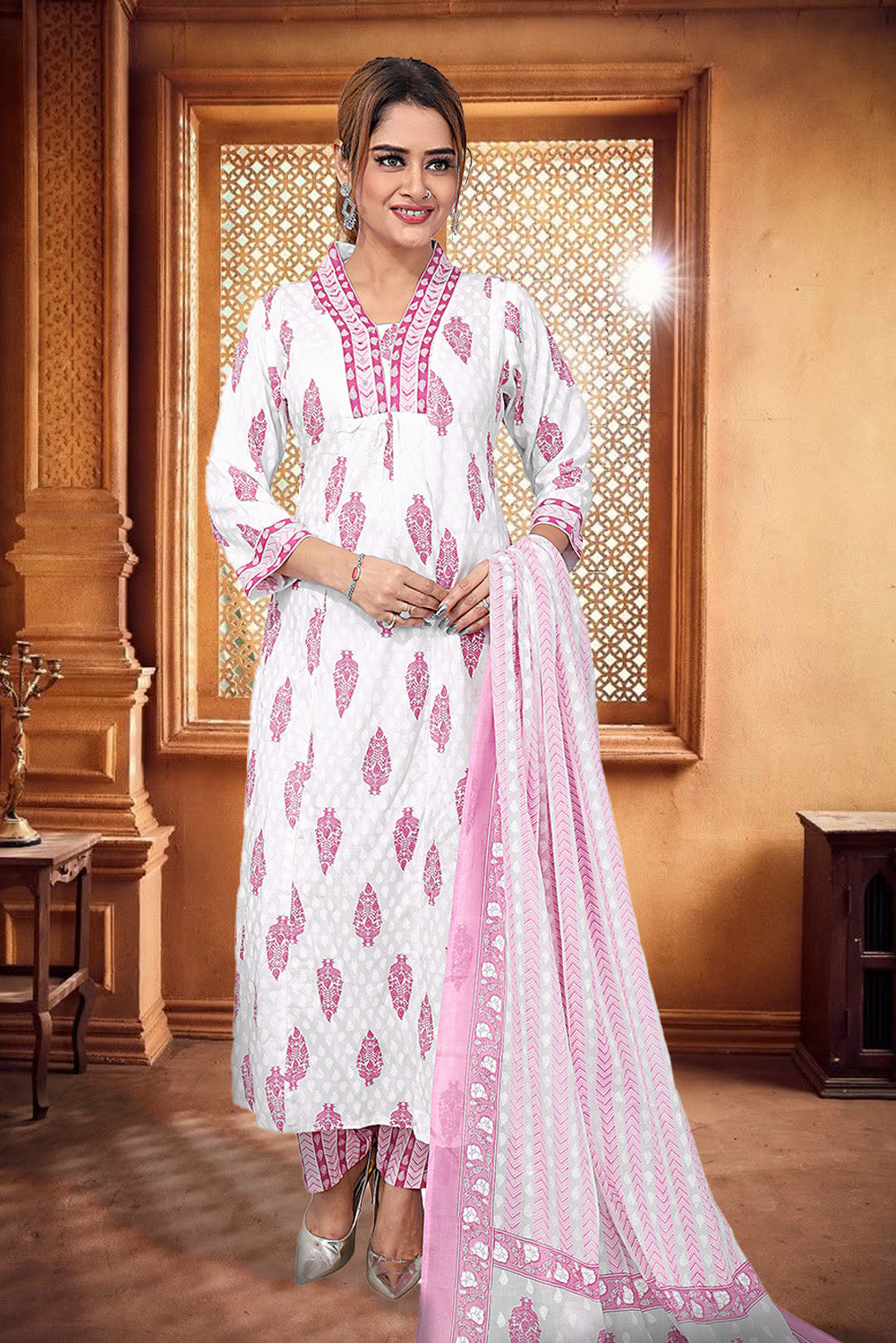 Light Pink Elegant Kurti Set